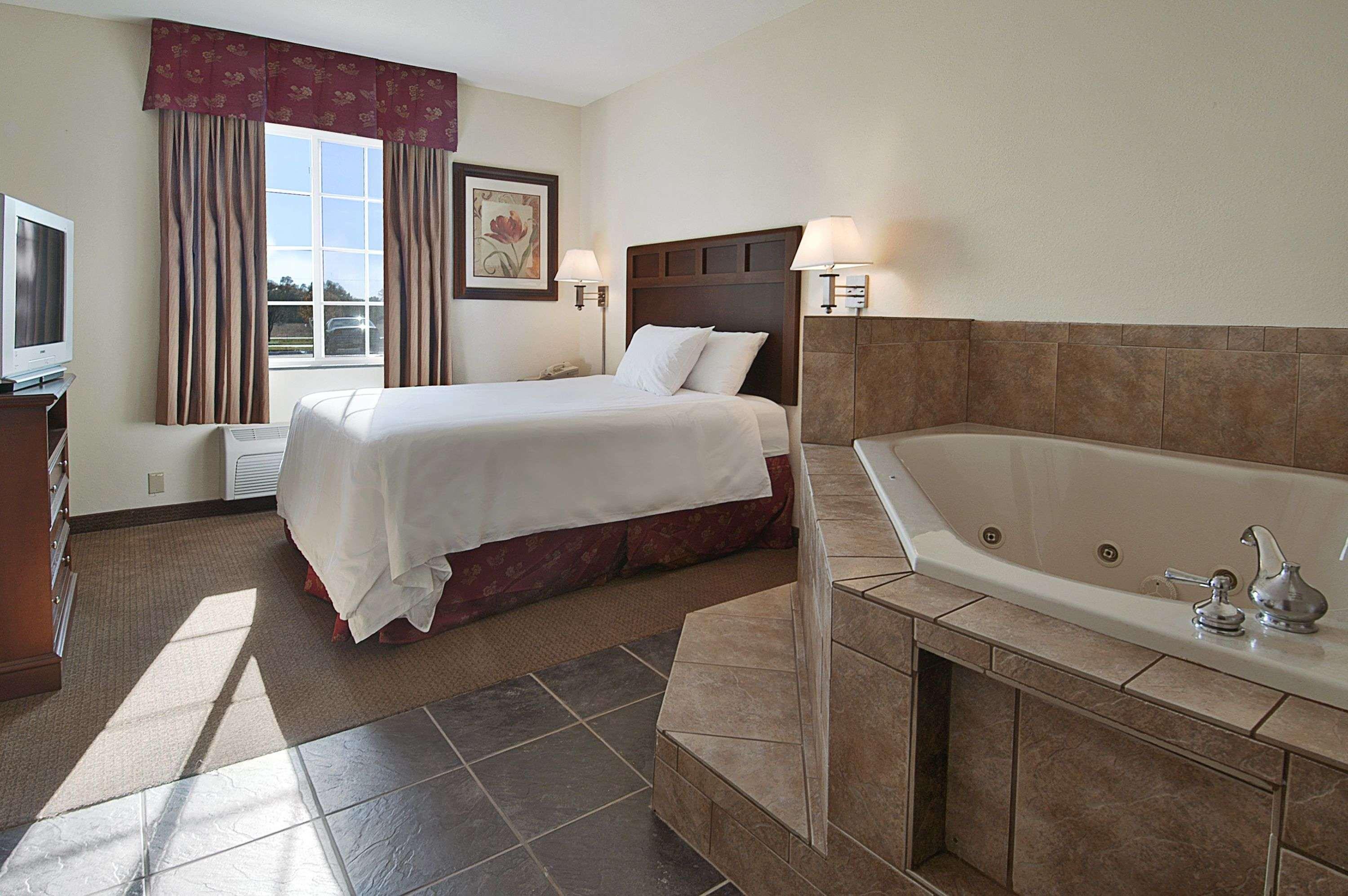 Super 8 By Wyndham Bowling Green North Zimmer foto